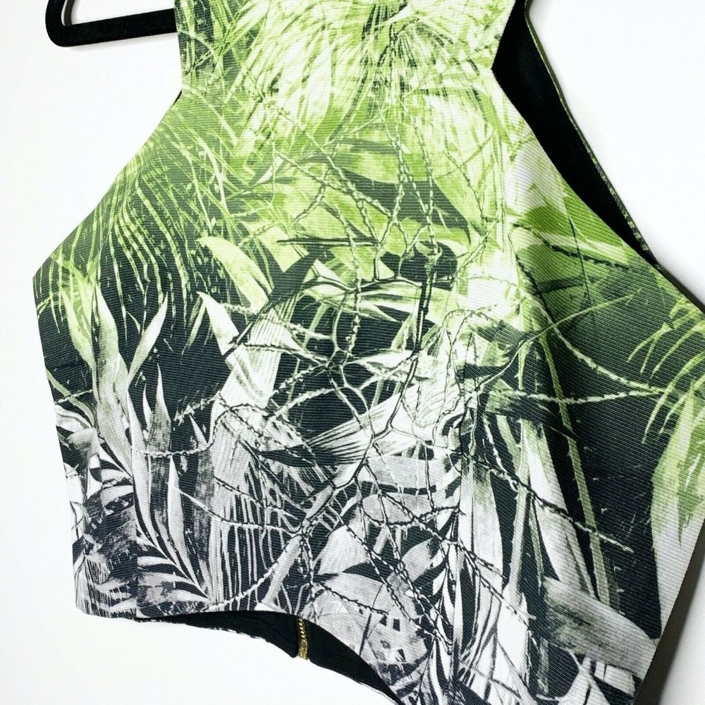 NEW Line & Dot Crop Top Leaves Print Sleeveless - Picture 2 of 6